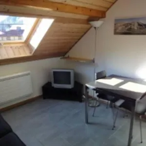 loue-studio-de-vacances-renove-a-nevache.fr-provencehotel.com/